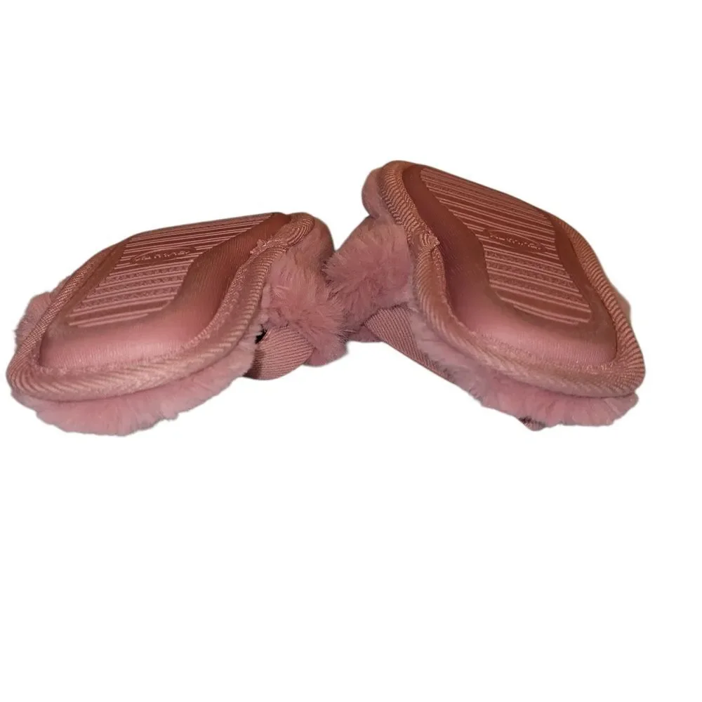 Cat And Jack Cozy Pink Fuzzy Slippers 11/12 Kids